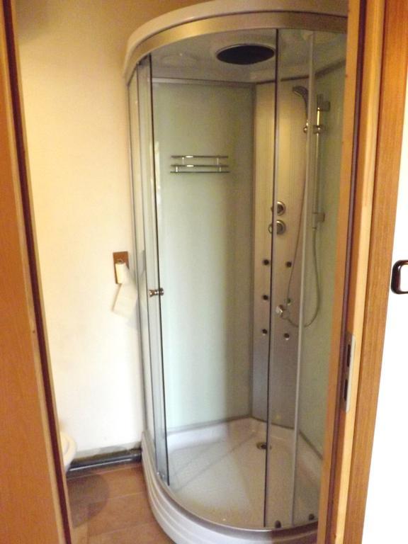 Napos Vendeghaz Hotel Gyor Ngoại thất bức ảnh